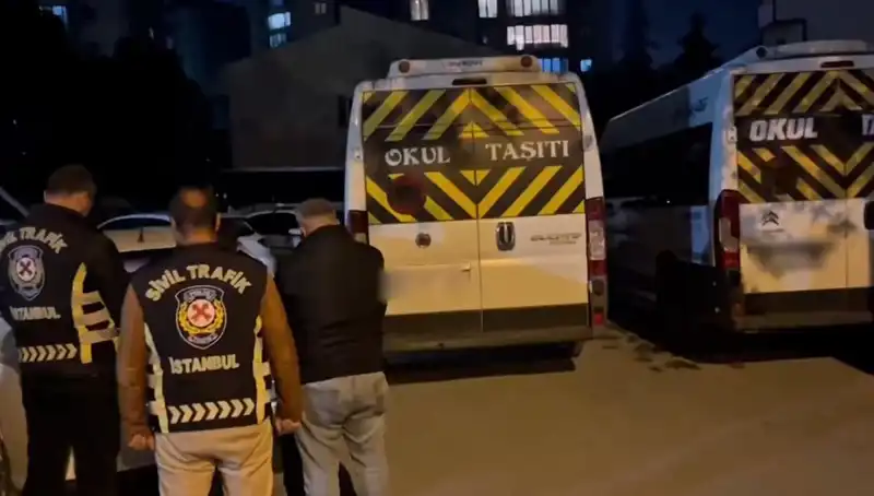 Görüntülerdeki Sarsıcı İddia: 2 Servis Sürücüsü Yakalandı!