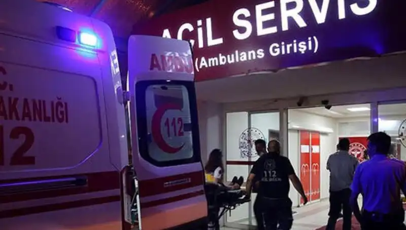 İnşaat Sektöründe Korkutan Kaza: Tuğla Ustasının Hayatı Tehlikede!