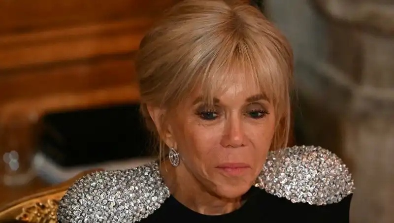First Lady Davasında Dikkat Çeken Gelişme: "Erkek Olarak Doğdu" Yalanına Beraat!