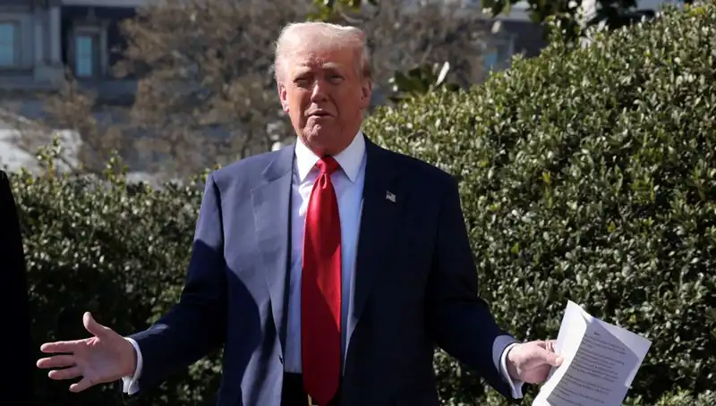 Trump’tan 43 Ülkeye Seyahat Yasağı: Hangi Ülkeler Onay Bekliyor?