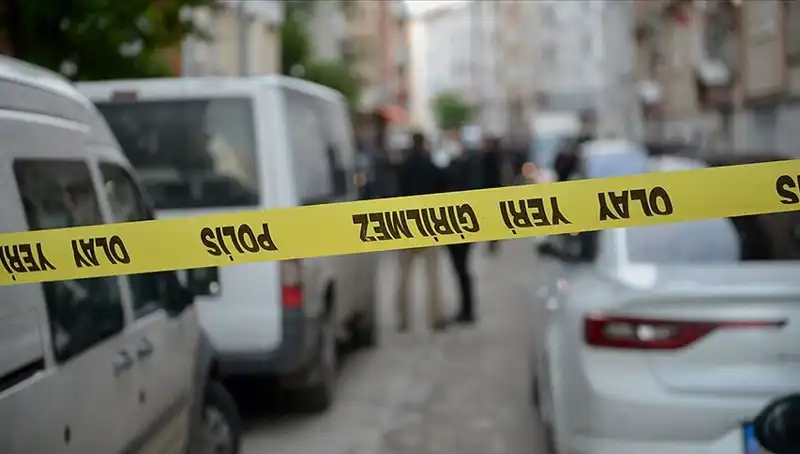 Sakarya'da Balkondan Düşen Hamile Kadın Hayatını Kaybetti: Olayın Ayrıntıları